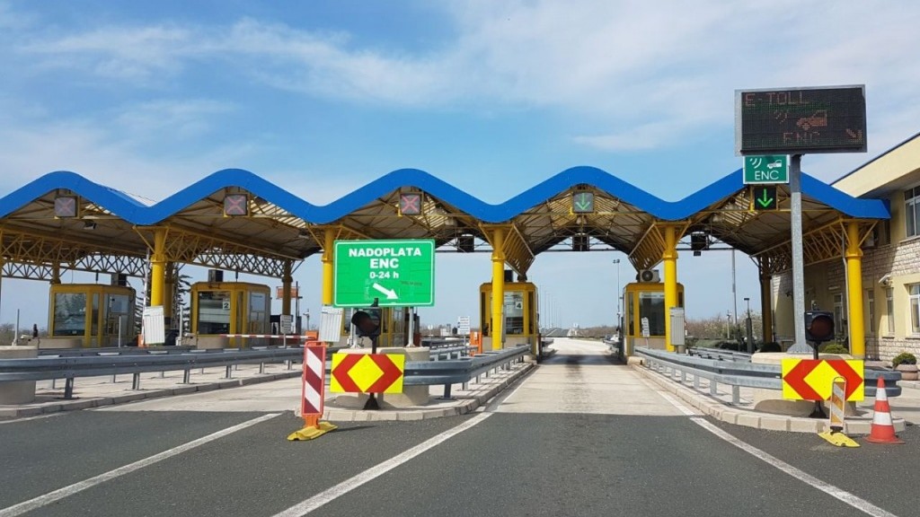 Uklonit će 77 naplatnih kućica, a poznata i sudbina radnika